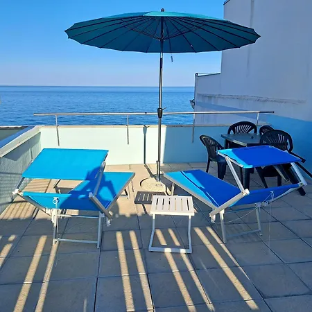 Casa Acquamarina Apartment *